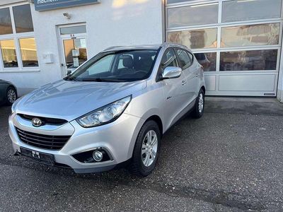 Gebraucht Hyundai ix35 Style 135 PS (99 kW) 2012 Sleek silver SUV