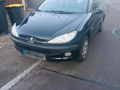 Gebraucht Peugeot 206 70 PS (51 kW) 2008 Schwarz Kleinwagen
