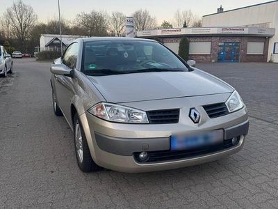 Gebraucht Renault Mégane Coupé 112 PS (82 kW) 2006 Andere farben Coupé