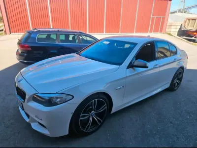 Używany BMW M550 381 KM (280 kW) 2012 Biały Sedan/Limuzyna