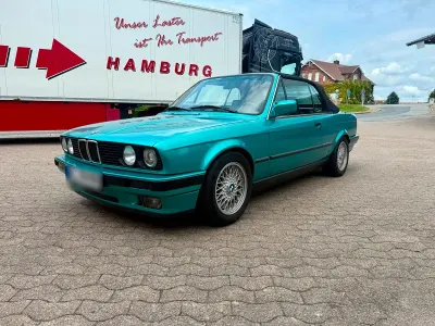 Gebraucht BMW 320 130 PS (95 kW) 1992 Blau Cabrio