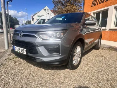 Gebraucht SsangYong Korando 163 PS (119 kW) 2020 Grau SUV