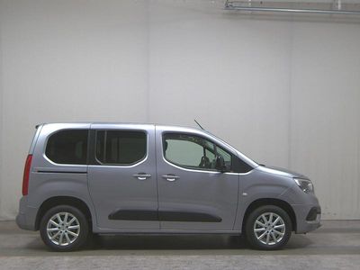 Gebraucht Opel Combo Life Elegance 131 PS (96 kW) 2023 Kontrast grau/quarz silber Van / Kleinbus