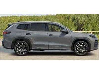 Neu VW Tayron R-line 193 PS (141 kW) 2025 Grau (delfingrau metallic) SUV