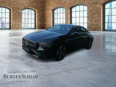 Gebraucht Mercedes CLA180 136 PS (100 kW) 2024 Metalliclack kosmosschwarz Limousine