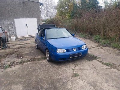 Gebraucht VW Golf Cabriolet Conceptline 174 PS (127 kW) 2001 Blau Cabrio