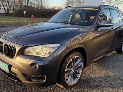Grau Gebraucht 2012 BMW X1 SUV | 5.780 € (Guter Preis)