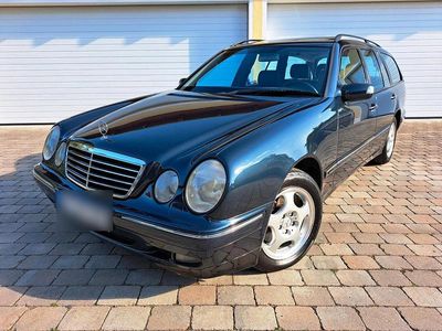 Mercedes E280