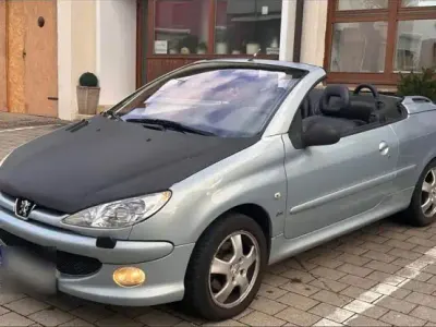 Gebraucht Peugeot 206 CC 110 PS (80 kW) 2005 Grün Cabrio