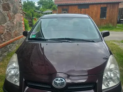 Gebraucht Toyota Corolla 129 PS (94 kW) 2008 Rot Limousine