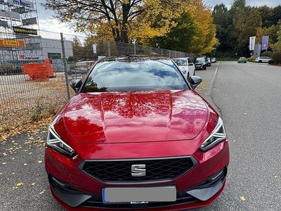 Rot Gebraucht 2020 Seat Leon FR Kleinwagen | 19.600 € (Fairer Preis)