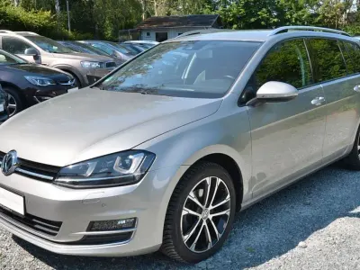 Gebraucht VW Golf VII 125 PS (91 kW) 2016 Silber Kombi
