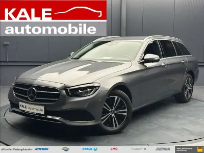 Gebraucht Mercedes E220 Avantgarde 220 PS (161 kW) 2023 Selenitgrau metallic Kombi