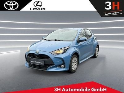Usata Toyota Yaris Comfort 125 CV (91 kW) 2021 Blu Utilitaria