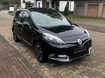 Gebraucht Renault Scénic III Bose Edition 132 PS (97 kW) 2015 Sternenschwarz Van / Kleinbus