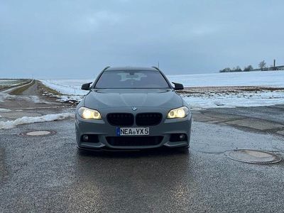 Gebraucht BMW 530 258 PS (189 kW) 2012 Grau Kombi
