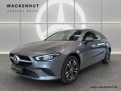 Gebraucht Mercedes CLA250 Business 160 PS (117 kW) 2023 Grau Coupé