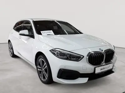 Gebraucht BMW 118 Advantage 150 PS (110 kW) 2023 Alpinweiß Limousine