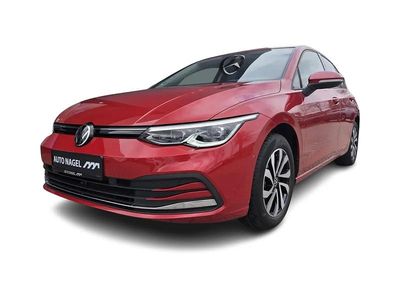 Second-hand VW Golf VIII Active 131 CP (96 kW) 2022 Roșu Berlinǎ