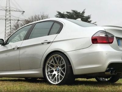 gebraucht BMW 330 e90 iA N52 M3 Sitze M Performance Auspuff 19 CSL Felgen