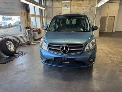 Gebraucht Mercedes Citan 111 Edition 110 PS (80 kW) 2016 Blau Kombi