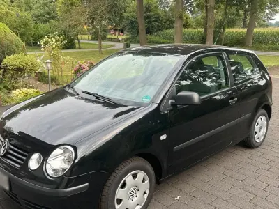 Gebraucht VW Polo 65 PS (47 kW) 2003 Schwarz Kleinwagen
