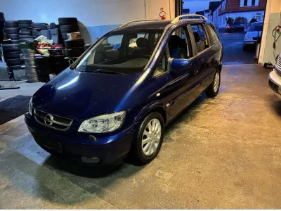 Gebraucht Opel Zafira Basis 97 PS (71 kW) 2005 Other Van / Kleinbus