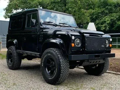 Gebraucht Land Rover Defender 150 PS (110 kW) 2003 Schwarz SUV