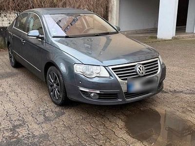 Gebraucht VW Passat 160 PS (117 kW) 2009 Grau Limousine