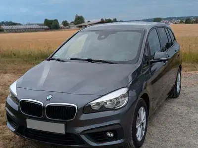 Gebraucht BMW 218 Gran Tourer 140 PS (102 kW) 2018 Grau Van / Kleinbus
