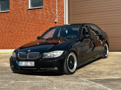 Second-hand BMW 325 218 CP (160 kW) 2006 Negru Berlinǎ