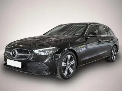 Gebraucht Mercedes C200 Avantgarde 186 PS (136 kW) 2023 Manufacturer