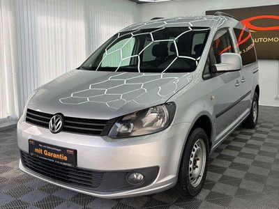 Begagnad VW Caddy Team 105 HK (77 kW) 2015 Silver Minibuss