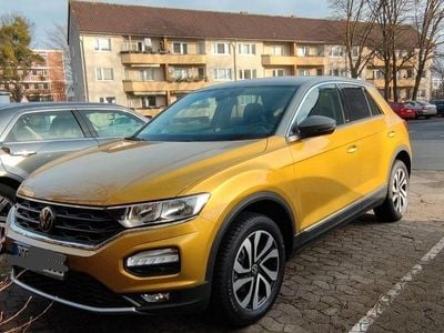 Gebraucht VW T-Roc Active 150 PS (110 kW) 2021 Gelb SUV