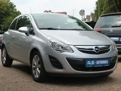 Gebraucht Peugeot 208 Active 87 PS (63 kW) 2013 Silber Kleinwagen