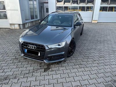 Gebraucht Audi A6 Ambiente 326 PS (239 kW) 2016 Grau Kombi