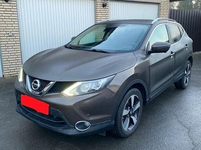 Gebraucht Nissan Qashqai 360º 116 PS (85 kW) 2014 Braun SUV