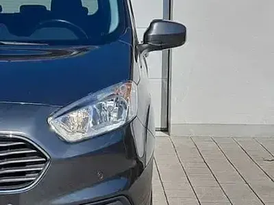 Gebraucht Ford Tourneo Courier Titanium 240 PS (176 kW) 2020 Magneticgrau (metallic) Van / Kleinbus