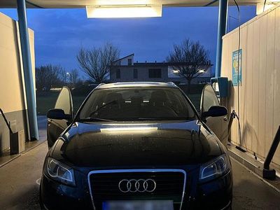 Gebraucht Audi A3 105 PS (77 kW) 2011 Schwarz Kleinwagen
