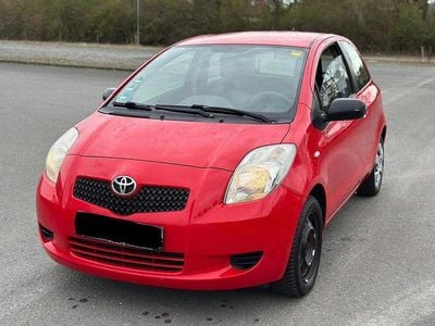 Gebraucht Toyota Yaris Cool 69 PS (50 kW) 2007 Rot Kleinwagen