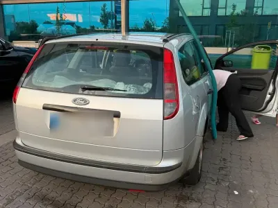 Gebraucht Ford Focus 90 PS (66 kW) 2006 Grau Kombi