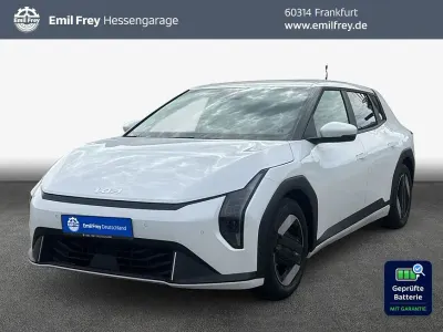 Neu Kia EV4 Earth 150 kW (204 PS) 2026 Deluxeweiss metallic Limousine