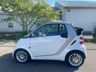 Brugt Smart ForTwo Cabrio Passion 71 HK (52 kW) 2011 Hvid Cabriolet
