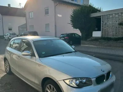 Gebraucht BMW 116 122 PS (89 kW) 2007 Silber Kleinwagen