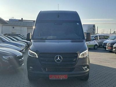 Gebraucht Mercedes Sprinter 150 PS (110 kW) 2023 Amazon dunkelgrau (metallic) Van