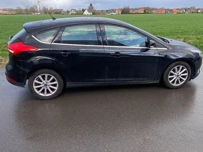 Usata Ford Focus Trend 125 CV (91 kW) 2015 Nero Berlina