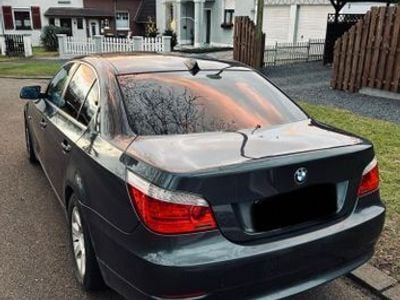 BMW 525