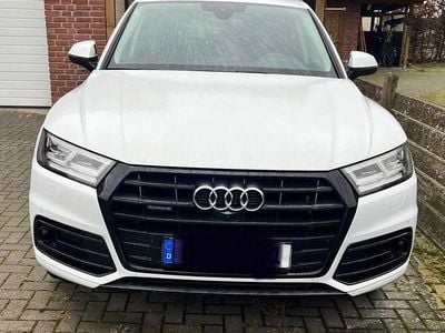 Weiß Gebraucht 2019 Audi Q5 Sport SUV | 37.200 € (Fairer Preis)