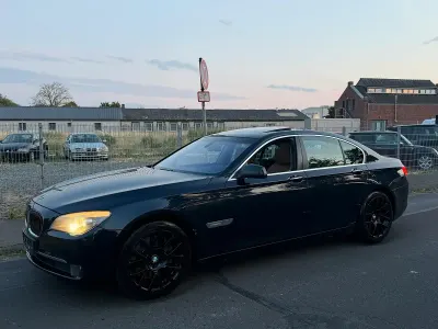 Gebraucht BMW 750