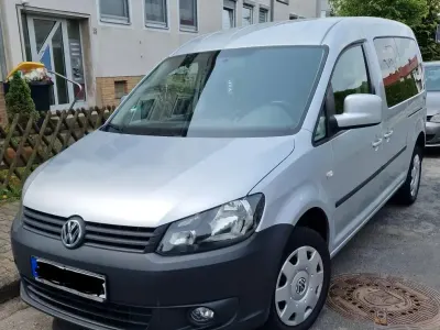 Usata VW Caddy 102 CV (75 kW) 2015 Argento Monovolume